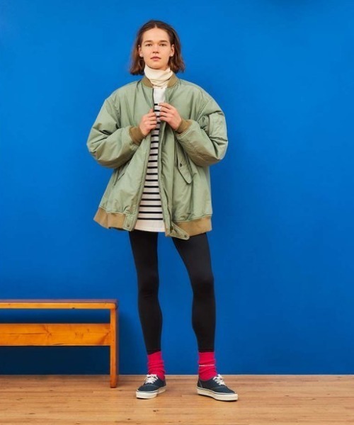 THE SHINZONE（ザ　シンゾーン）の「THE SHINZONE BAGGY SOX 22SMSIT01（ソックス/靴下・レディース・ピンク/ブルー/ホワイト/イエロー/グリーン/オフホワイト・FREE）」の19枚目の写真