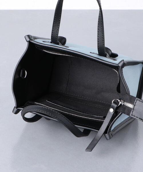 UNITED ARROWS（ユナイテッドアローズ）の「＜GIANNI CHIARINI＞ミス マルチェッラ バッグ（ショルダーバッグ・レディース・ライトブルー/ブラック・FREE）」の3枚目の写真
