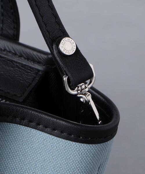 UNITED ARROWS（ユナイテッドアローズ）の「＜GIANNI CHIARINI＞ミス マルチェッラ バッグ（ショルダーバッグ・レディース・ライトブルー/ブラック・FREE）」の6枚目の写真