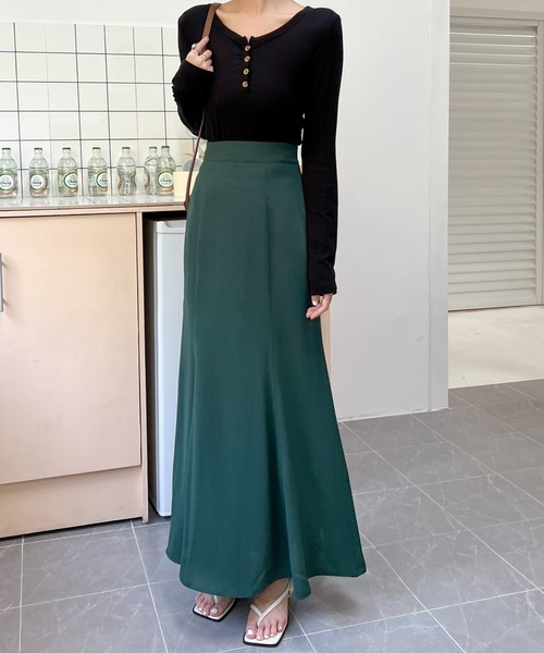 Diosfront（ディオスフロント）の「カラージョーゼットマーメイドロングスカート（スカート・レディース・ブラック/ブラウン/モカ/ネイビー/ピンク/ダークグリーン/アイボリー・L/M/S）」の6枚目の写真