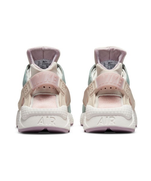 NIKE（ナイキ）の「【NIKE】W NIKE AIR HUARACHE（スニーカー・レディース・その他・25cm/24cm/23cm/22.5cm/24.5cm/23.5cm）」の2枚目の写真