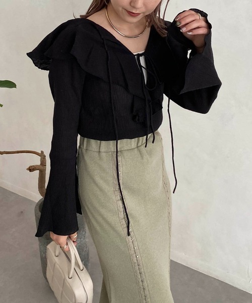 CAPRICIEUX LE'MAGE(カプリシューレマージュ)の「2WAYラッフルカラーブラウス(シャツ/ブラウス・レディース・ホワイト/ブラック/ピンク・FREE)」の4枚目の写真