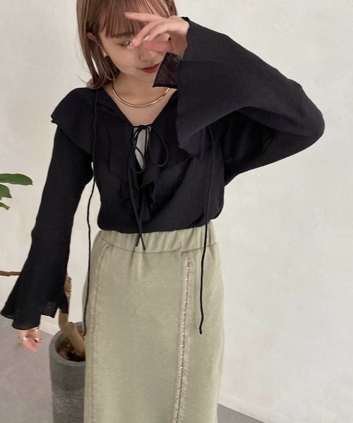 CAPRICIEUX LE'MAGE(カプリシューレマージュ)の「2WAYラッフルカラーブラウス(シャツ/ブラウス・レディース・ホワイト/ブラック/ピンク・FREE)」の5枚目の写真