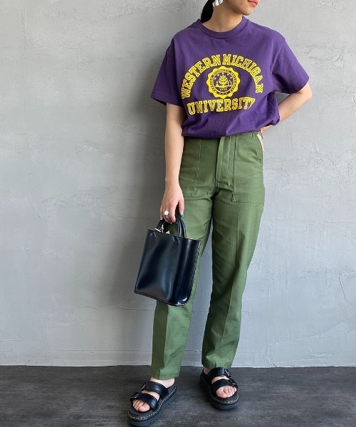 THE SHINZONE（ザ　シンゾーン）の「[THE SHINZONE/ザ シンゾーン] 別注 WESTERN MICHIGAN カレッジロゴプリントTシャツ（Tシャツ/カットソー・レディース・ベージュ/ブラウン/パープル・F）」の9枚目の写真