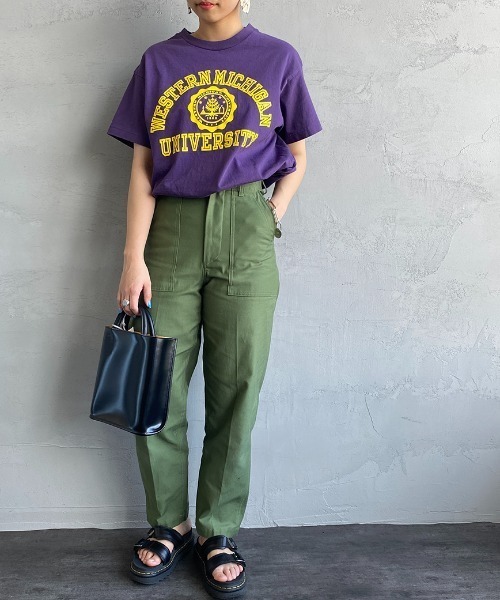 THE SHINZONE（ザ　シンゾーン）の「[THE SHINZONE/ザ シンゾーン] 別注 WESTERN MICHIGAN カレッジロゴプリントTシャツ（Tシャツ/カットソー・レディース・ベージュ/ブラウン/パープル・F）」の17枚目の写真