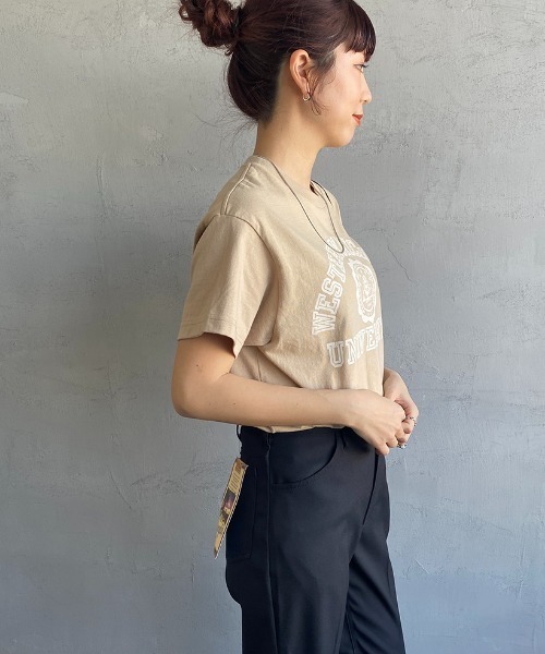 THE SHINZONE（ザ　シンゾーン）の「[THE SHINZONE/ザ シンゾーン] 別注 WESTERN MICHIGAN カレッジロゴプリントTシャツ（Tシャツ/カットソー・レディース・ベージュ/ブラウン/パープル・F）」の16枚目の写真