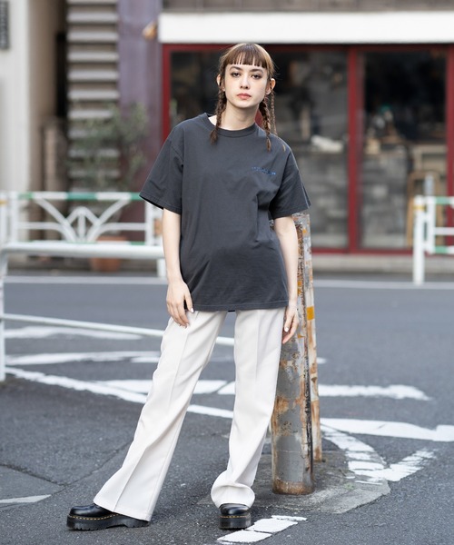 X-girl（エックスガール）の「X-GENERATION S/S TEE（Tシャツ/カットソー・レディース・チャコール/オレンジ/ホワイト・L/S/XL/M）」の4枚目の写真