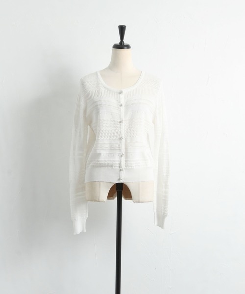 tocco closet（トッコ　クローゼット）の「パールボタン透かし編みボーダーカーディガン（カーディガン/ボレロ・レディース・オフホワイト/ピンクベージュ・M）」の10枚目の写真