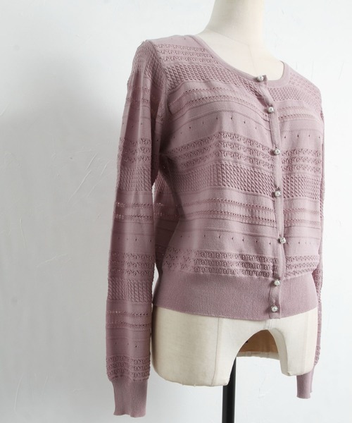 tocco closet（トッコ　クローゼット）の「パールボタン透かし編みボーダーカーディガン（カーディガン/ボレロ・レディース・オフホワイト/ピンクベージュ・M）」の17枚目の写真