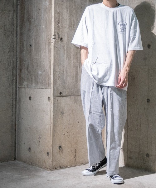 JOHN'S CLOSET(ジョンズクローゼット)の「【13】ピグメント加工バックプリントTシャツ(Tシャツ/カットソー・メンズ・チャコールグレー/グレイッシュベージュ/グリーン/ホワイト・MEDIUM/LARGE)」の7枚目の写真