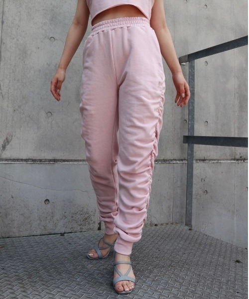 FIG&VIPER（フィグアンドバイパー）の「シャーリングLOGOジョガーライトPT（その他パンツ・レディース・ライトグレー/ピンク/ダークグレー・FREE）」の13枚目の写真