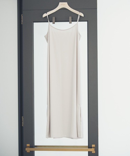 Andemiu（アンデミュウ）の「ペチコートワンピース347202（ワンピース・レディース・ライトグレー/ブラック/ライトベージュ・FREE）」の3枚目の写真