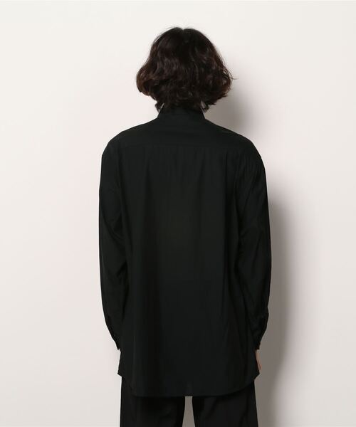 WHITE MOUNTAINEERING(ホワイトマウンテニアリング)の「LONG SLEEVES SHIRT(シャツ/ブラウス・メンズ・ブラック/ネイビー・1/0)」の4枚目の写真