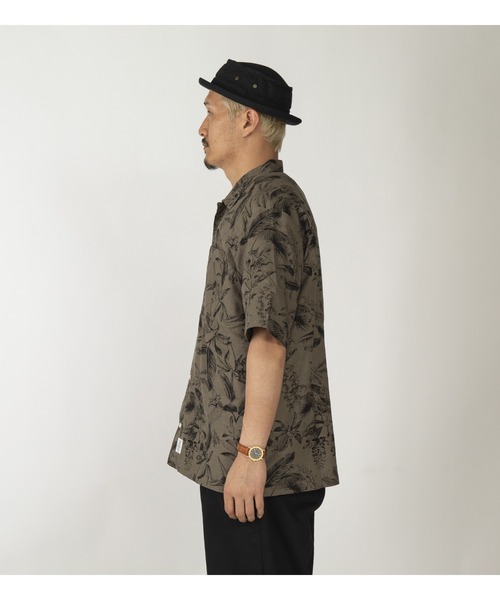 APPLEBUM(アップルバム)の「Rayon Linen S/S Aloha Shirt(Tシャツ/カットソー・メンズ・ベージュ/ブラウン・MEDIUM/LARGE/X-LARGE)」の5枚目の写真