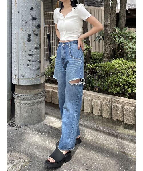 EMODA（エモダ）の「フロントボタンショートリブトップ（Tシャツ/カットソー・レディース・ブルー/ブラック/ホワイト/イエロー・FREE）」の7枚目の写真