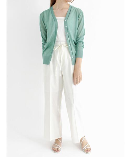 Te chichi（テチチ）の「LEVITA Vネックカーディガン（カーディガン/ボレロ・レディース・ネイビー/グリーン/ベージュ/グレー・ﾌﾘ-）」の7枚目の写真