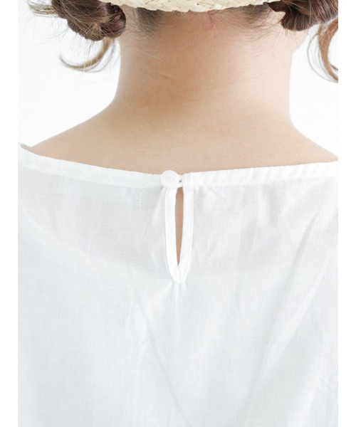 Samansa Mos2（サマンサ モスモス）の「立体花刺繍ブラウス（シャツ/ブラウス・レディース・ブラック/オフホワイト/グリーン/キナリ・ﾌﾘ-）」の7枚目の写真