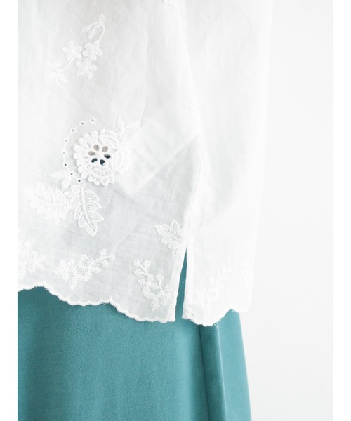 Samansa Mos2（サマンサ モスモス）の「立体花刺繍ブラウス（シャツ/ブラウス・レディース・ブラック/オフホワイト/グリーン/キナリ・ﾌﾘ-）」の14枚目の写真