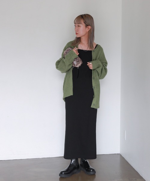 feepur（フェピュール）の「【ハンドウォッシャブル】2wayリブニットカーディガン（カーディガン/ボレロ・レディース・ブラック/ピンク/グリーン/グレー/オフホワイト/ブルー/ワインレッド/グリーン系その他・MEDIUM）」の20枚目の写真