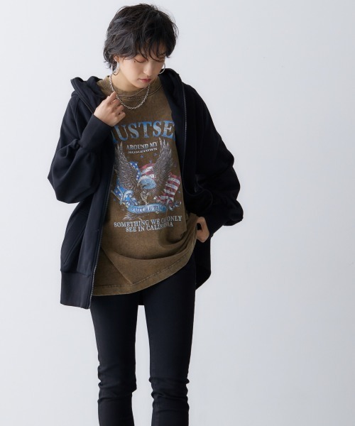 GEVS.(ジェイヴィス)の「<大きいサイズ> 綿100%ヴィンテージ風グラフィックプリントTシャツ GEVS.(Tシャツ/カットソー・レディース・モカ/チャコール・LL/3L/L/5L/4L)」の21枚目の写真