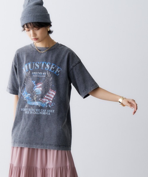 GEVS.(ジェイヴィス)の「<大きいサイズ> 綿100%ヴィンテージ風グラフィックプリントTシャツ GEVS.(Tシャツ/カットソー・レディース・モカ/チャコール・LL/3L/L/5L/4L)」の11枚目の写真