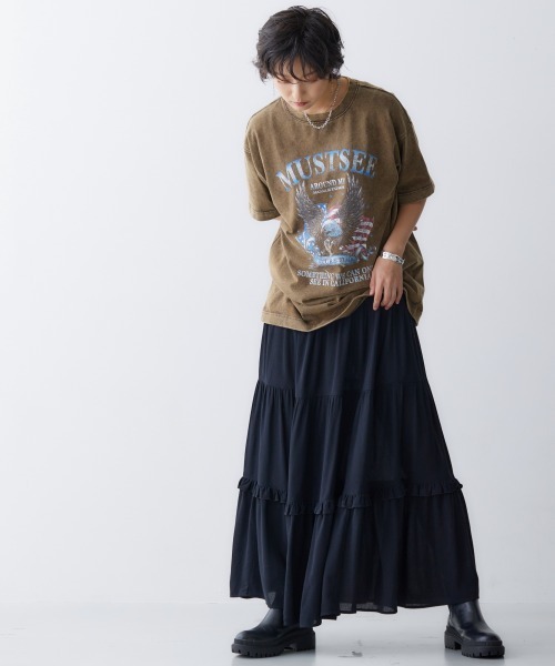 GEVS.(ジェイヴィス)の「<大きいサイズ> 綿100%ヴィンテージ風グラフィックプリントTシャツ GEVS.(Tシャツ/カットソー・レディース・モカ/チャコール・LL/3L/L/5L/4L)」の4枚目の写真