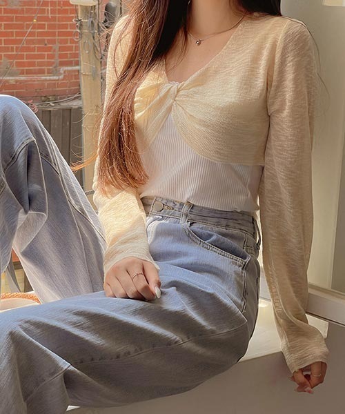 SONA（ソナ）の「SONYUNARA ツイストシースルークロップニット（ニット/セーター・レディース・スカイブルー/ブラック/イエロー/アイボリー・FREE）」の22枚目の写真