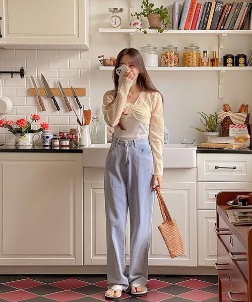 SONA（ソナ）の「SONYUNARA ツイストシースルークロップニット（ニット/セーター・レディース・スカイブルー/ブラック/イエロー/アイボリー・FREE）」の21枚目の写真