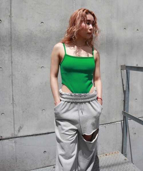 FIG&VIPER（フィグアンドバイパー）の「ハイレグボディースーツキャミ（キャミソール・レディース・ブラック/グレー/グリーン・FREE）」の14枚目の写真