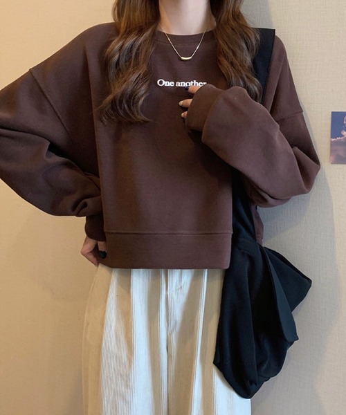 Girly Doll（ガーリードール）の「オーバーサイズプチロゴトレーナー（スウェット・レディース・ホワイト/ネイビー/ブラウン/グレー/カーキ/アイボリー・FREE）」の7枚目の写真