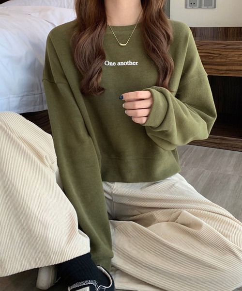 Girly Doll（ガーリードール）の「オーバーサイズプチロゴトレーナー（スウェット・レディース・ホワイト/ネイビー/ブラウン/グレー/カーキ/アイボリー・FREE）」の18枚目の写真