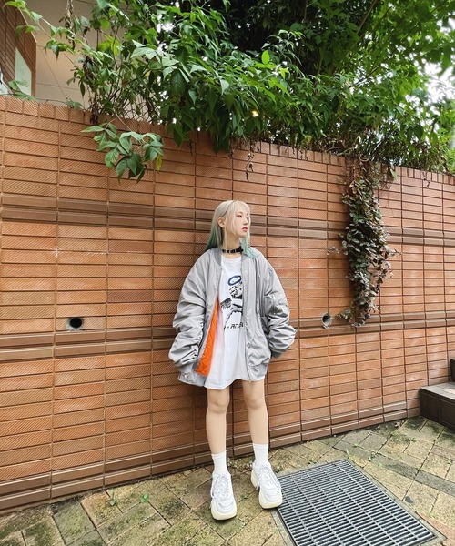 Figments（フィグメンツ）の「オーバーボンバージャケット（MA-1・レディース・ブラック/グレー/カーキ・LARGE/X-LARGE）」の4枚目の写真