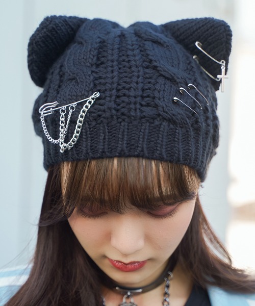 VERSACE ニットキャップ/安全ピン/モヘア/444 682 760 271 SPINNS（スピンズ）の「安全ピンチェーン付 ねこ耳 コットンニット
