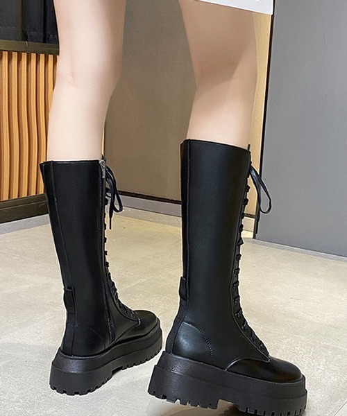 Nia（ニア）の「Nia(ニア)/ボリューム レースアップ ロングブーツ（ブーツ・レディース・ホワイト/ブラック・40/38/36）」の5枚目の写真