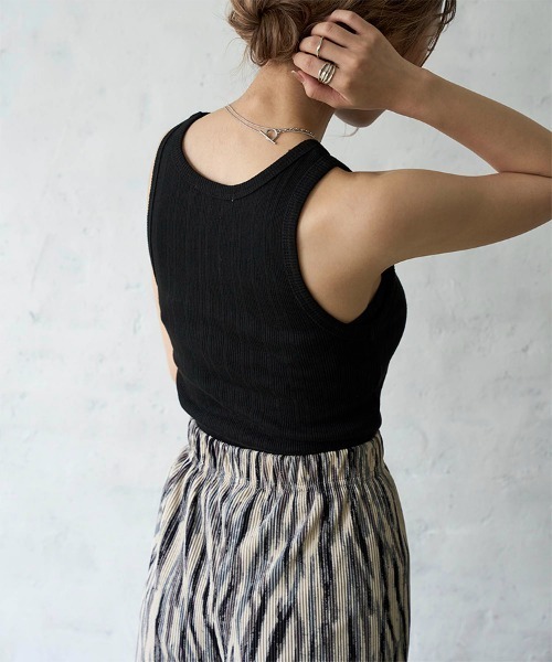 Flugge(フラッジー)の「american sleeve tanktop/アメリカンスリーブタンクトップ(タンクトップ・レディース・ホワイト/ブラック/グレイッシュブルー・FREE)」の8枚目の写真