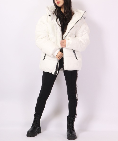 00s ダウン　白　ホワイト　ジャケット　 in the attic Y2K セール】止水テープ ロゴフェイクダウンジャケット（ダウンジャケット