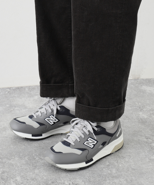 JOURNAL STANDARD J.S HOMESTEAD(ジャーナルスタンダードホームステッド)の「【J.S.Homestead】CORDUROY 2TUCK OFFICER CROPPED(スラックス・メンズ・グレー/キャメル/ベージュ/ブラック・MEDIUM/SMALL/LARGE)」の20枚目の写真