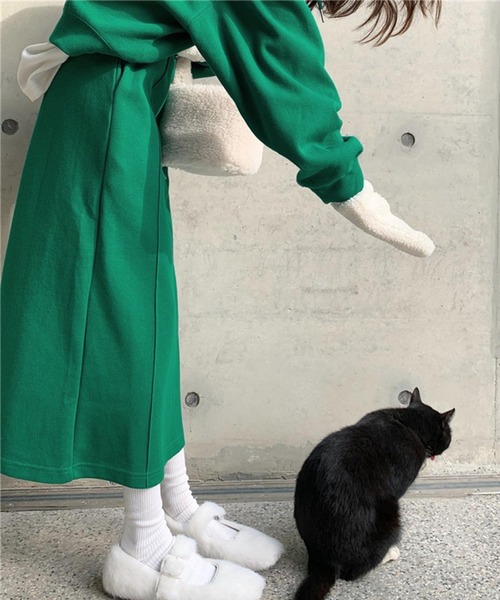 DAY CLOSET（デイ クローゼット）の「【セットアップ/フード付き】ゆるっとオーバーサイズ。長袖スウェットパーカー+ミモレ丈スカート 上下2点セット（スウェット・レディース・グリーン/グレー/ブルー/チャコールグレー・ONE SIZE）」の19枚目の写真