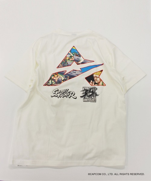 AVIREX（アヴィレックス）の「《STREET FIGHTER×AVIREX》ストリートファイター 35thTシャツ/STREET FIGHTER 35thT-SHIRT（Tシャツ/カットソー・メンズ・ブラック/ホワイト・2XL/L/M/XL）」の3枚目の写真