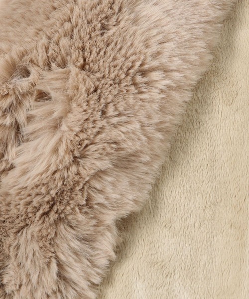 Andemiu（アンデミュウ）の「フェイクファーティペット２175443（ストール/ショール・レディース・ベージュ/ダークブラウン・FREE）」の10枚目の写真