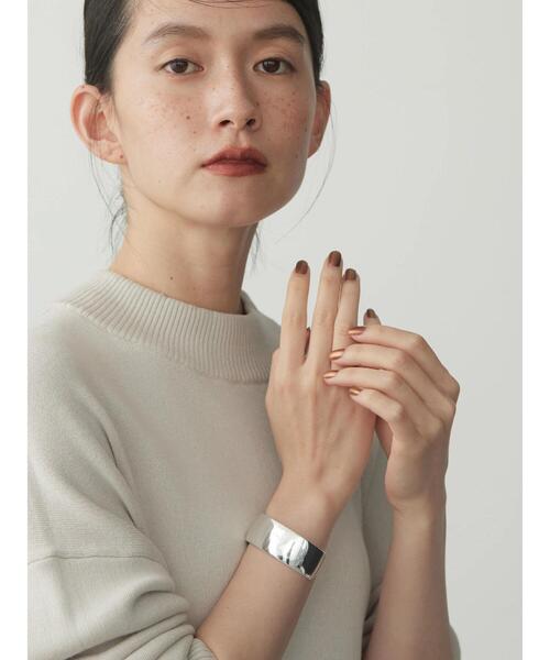 AMERICAN HOLIC（アメリカンホリック）の「ワイドバングル（バングル/リストバンド・レディース・シルバー・FREE）」の3枚目の写真