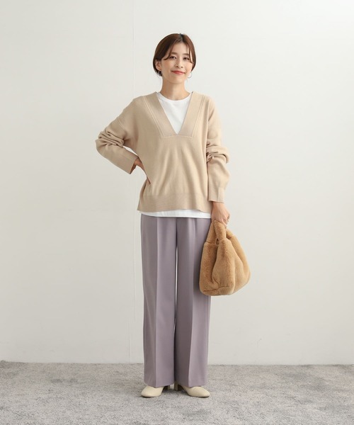 URBAN RESEARCH DOORS（アーバンリサーチドアーズ）の「VネックオーバーKNIT（ニット/セーター・レディース・チャコールグレー/ライトベージュ/モカ・MEDIUM）」の9枚目の写真