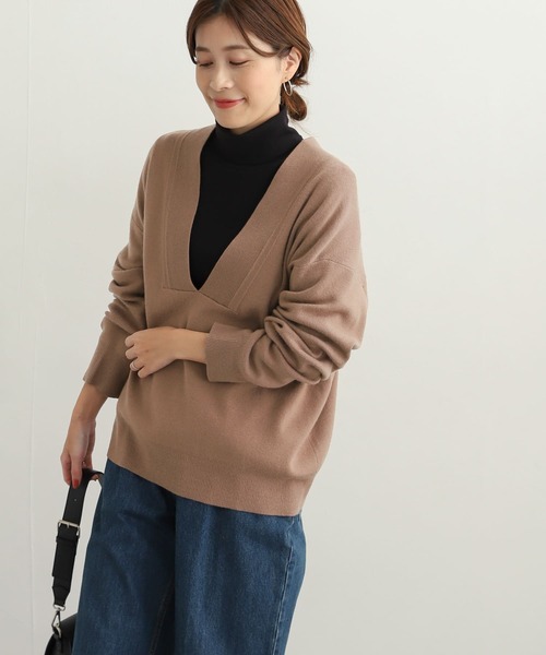 URBAN RESEARCH DOORS（アーバンリサーチドアーズ）の「VネックオーバーKNIT（ニット/セーター・レディース・チャコールグレー/ライトベージュ/モカ・MEDIUM）」の17枚目の写真