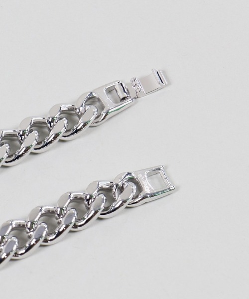 SPINNS（スピンズ）の「太チェーンネックレス（ネックレス・メンズ・ゴールド/シルバー・ONESIZE）」の4枚目の写真