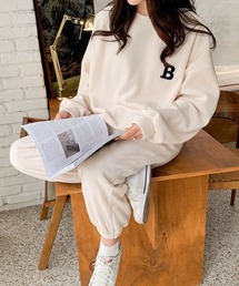 Dalfwin | 2023新作 韓国ファッション フリース ルームウェア レディース 【上下セット】刺繍Bロゴフリースセットアップ ワンポイントロゴ入り トレーナー 2023SS 春(ルームウェア/パジャマ)