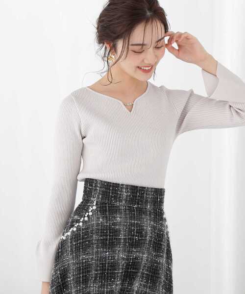 PROPORTION BODY DRESSING（プロポーションボディドレッシング）の「パールチェーンフレアースリーブニット / 1213170205（ニット/セーター・レディース・ブルー/ホワイト系その他/グレー・MEDIUM/SMALL）」の5枚目の写真