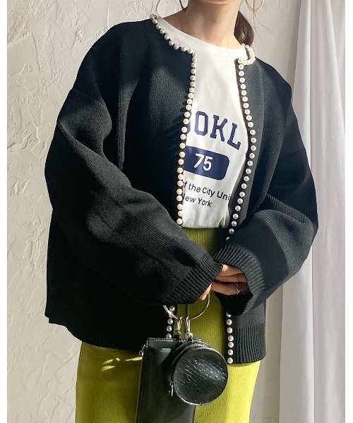 She's Closet(シーズクローゼット)の「ノーカラーパールニットカーディガン(カーディガン/ボレロ・レディース・イエロー/アイボリー/ブラック/パープル/グレー/ネイビー/杢グレー・FREE)」の14枚目の写真