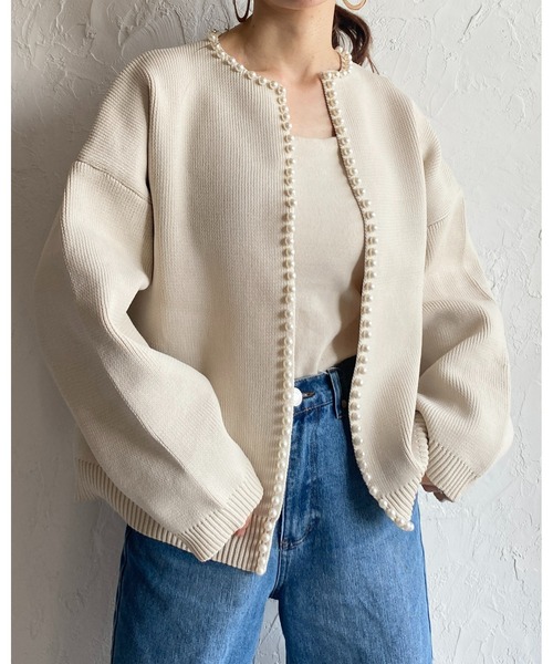 She's Closet(シーズクローゼット)の「ノーカラーパールニットカーディガン(カーディガン/ボレロ・レディース・イエロー/アイボリー/ブラック/パープル/グレー/ネイビー/杢グレー・FREE)」の11枚目の写真
