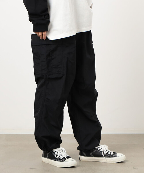 Purple&Yellow（パープルアンドイエロー）の「ナイロンタッサー ワイドカーゴパンツ（カーゴパンツ・メンズ・カーキ/ブラック・X-SMALL/MEDIUM/SMALL/LARGE）」の10枚目の写真
