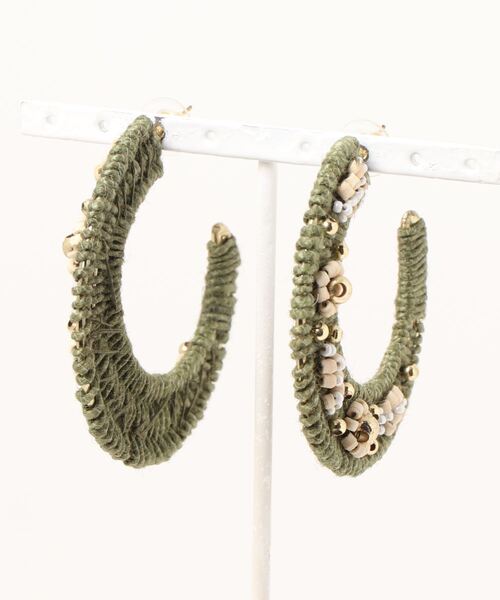 チャイハネ（チャイハネ）の「【チャイハネ】ライリフープピアス（ピアス（両耳用）・レディース・カーキ/ナチュラル・FREE）」の5枚目の写真